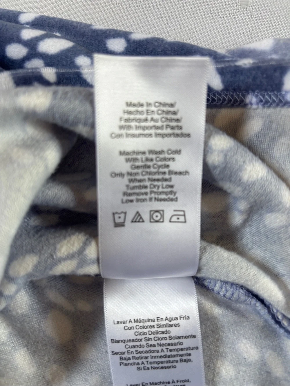 Donna, Karan pajamas - Picture 7 of 7